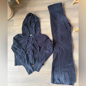 Garage Navy Cropped Hoodie and Foldover Pants Set - L